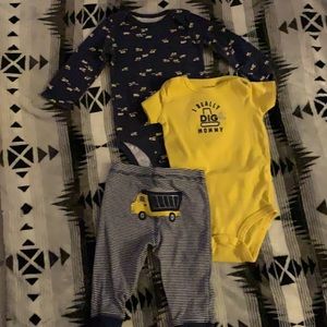 Carter’s baby boy 3 piece set